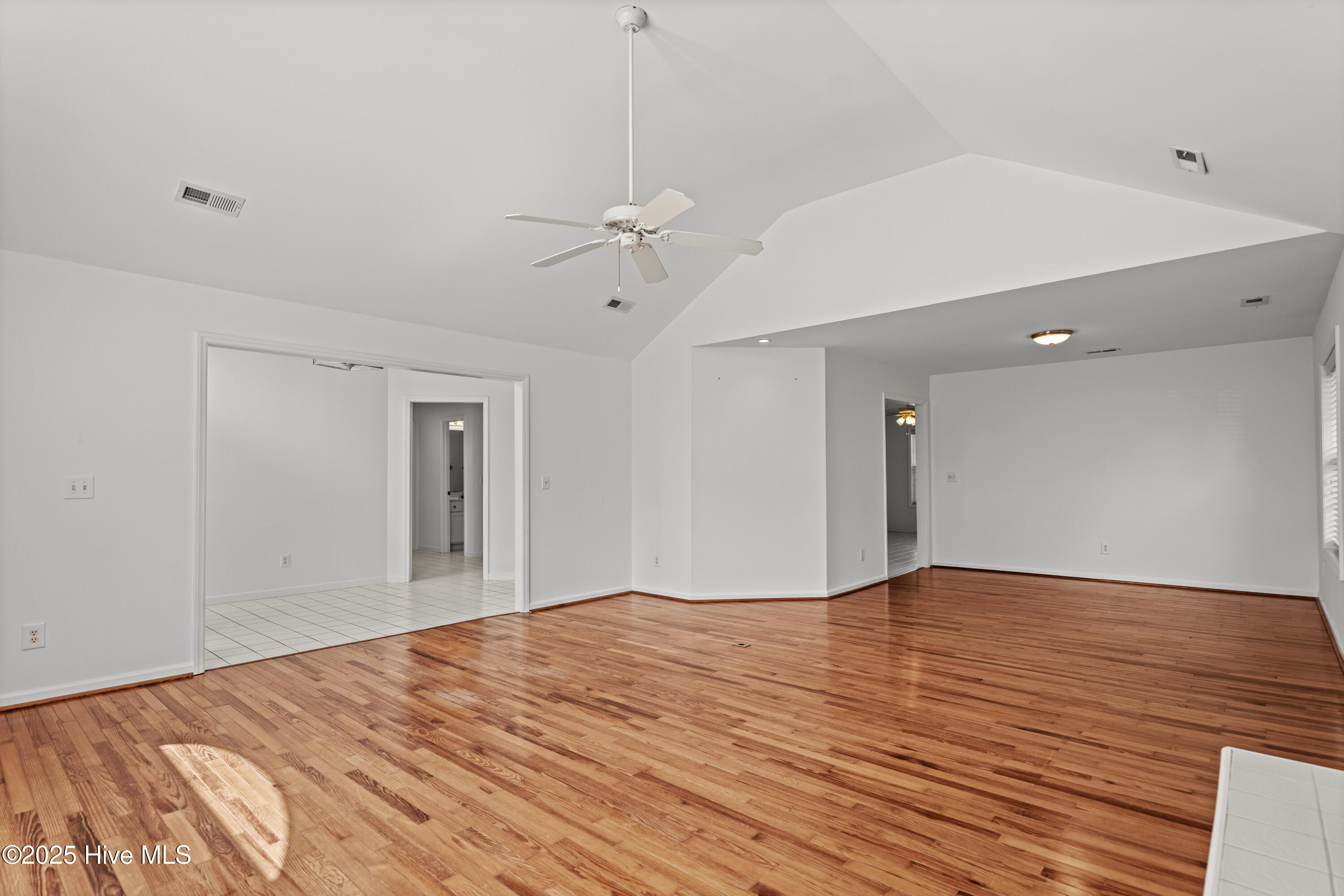 730 Settlers Lane