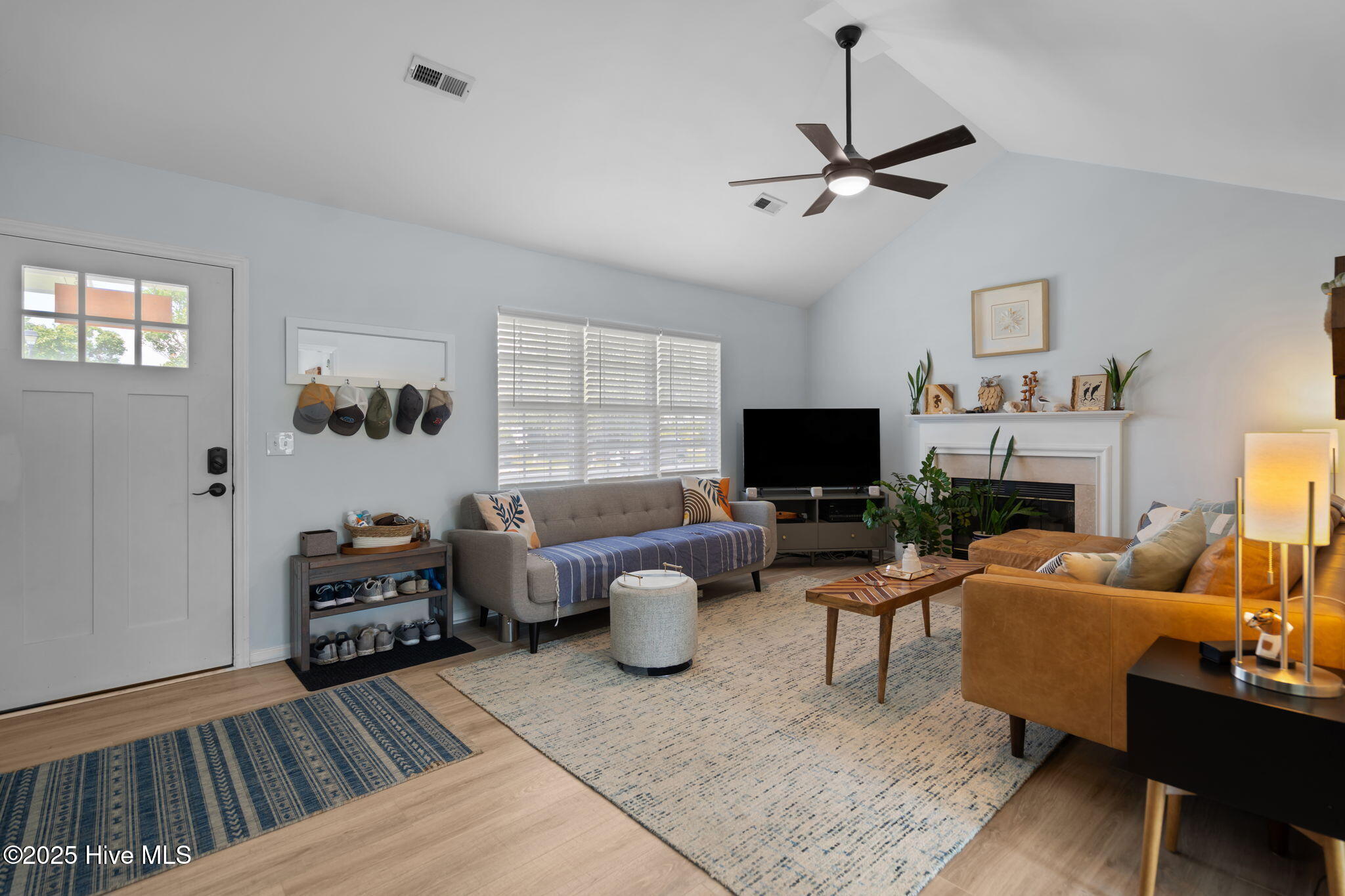 2232 White Road