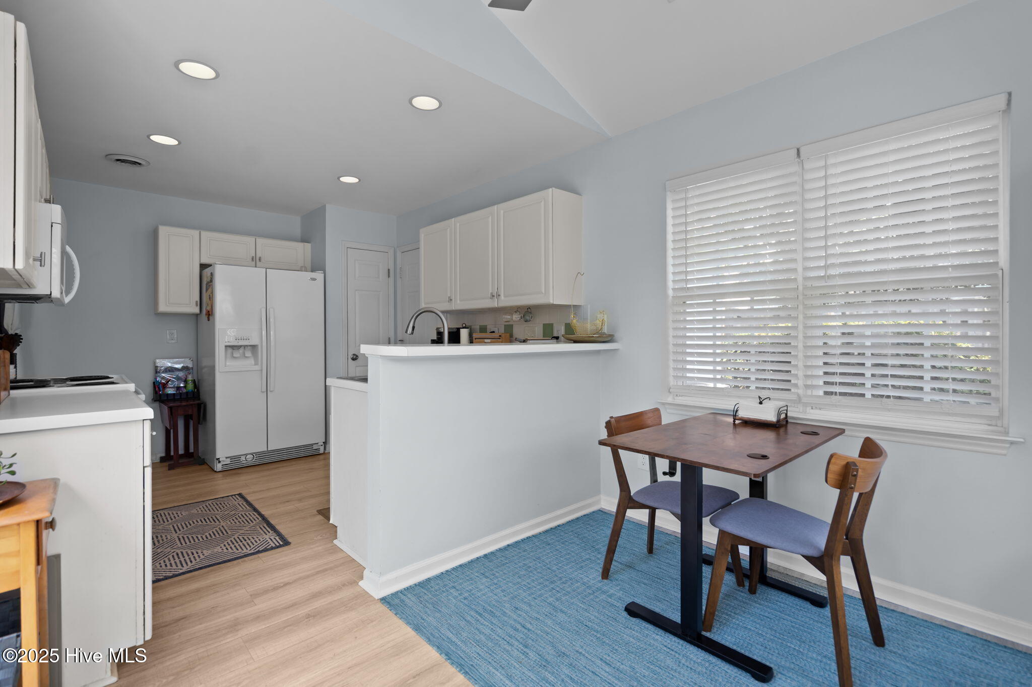 2232 White Road