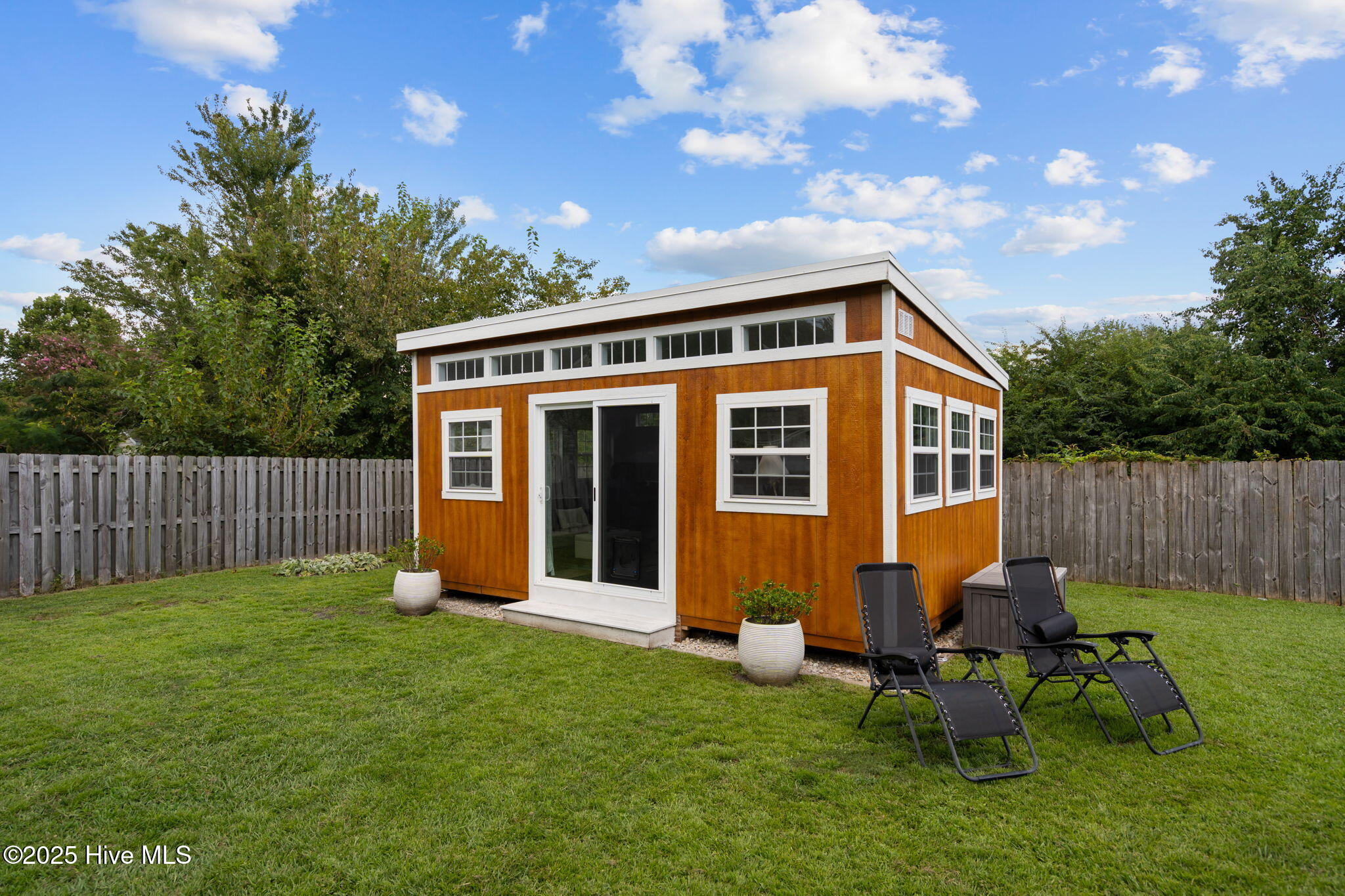 2232 White Road