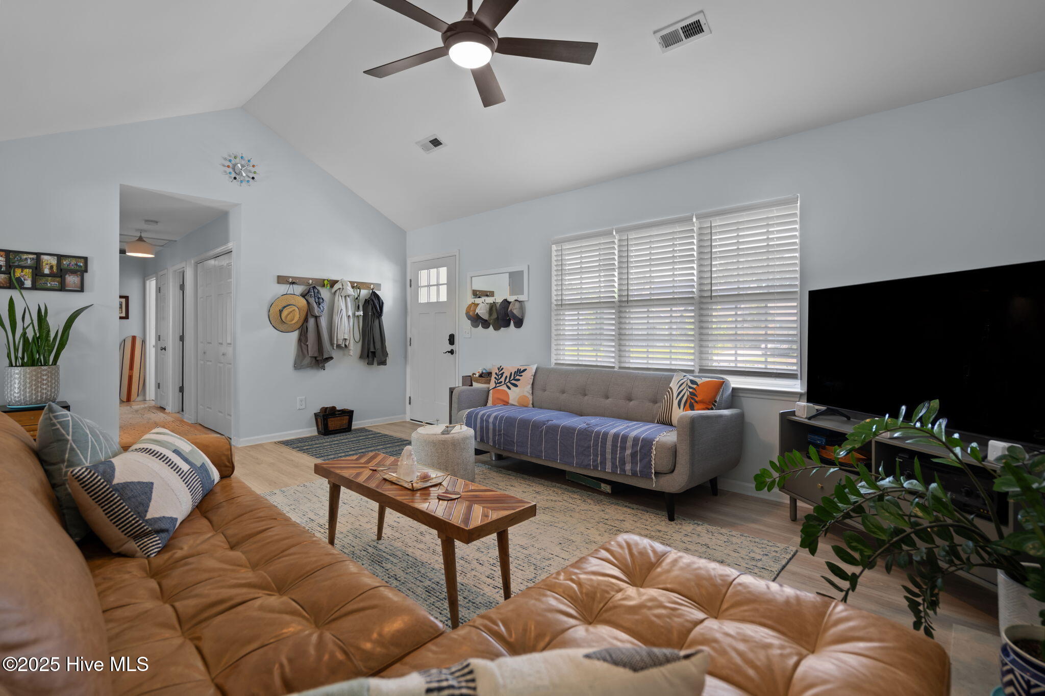 2232 White Road
