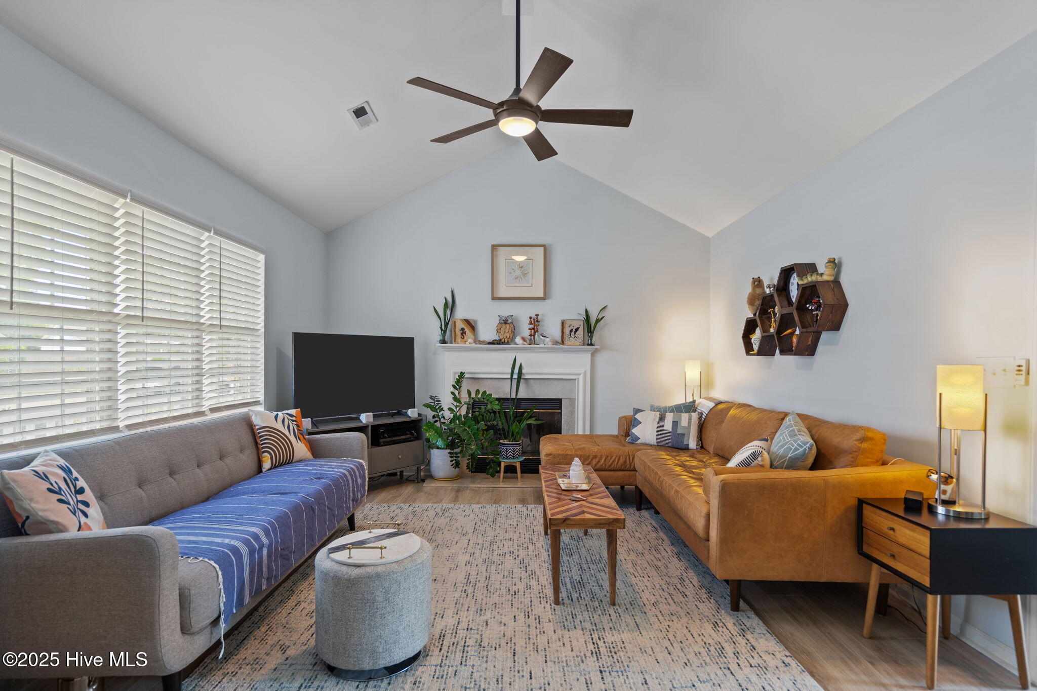 2232 White Road
