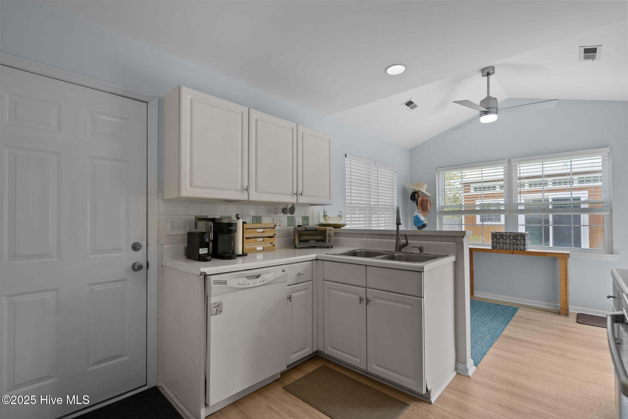 2232 White Road