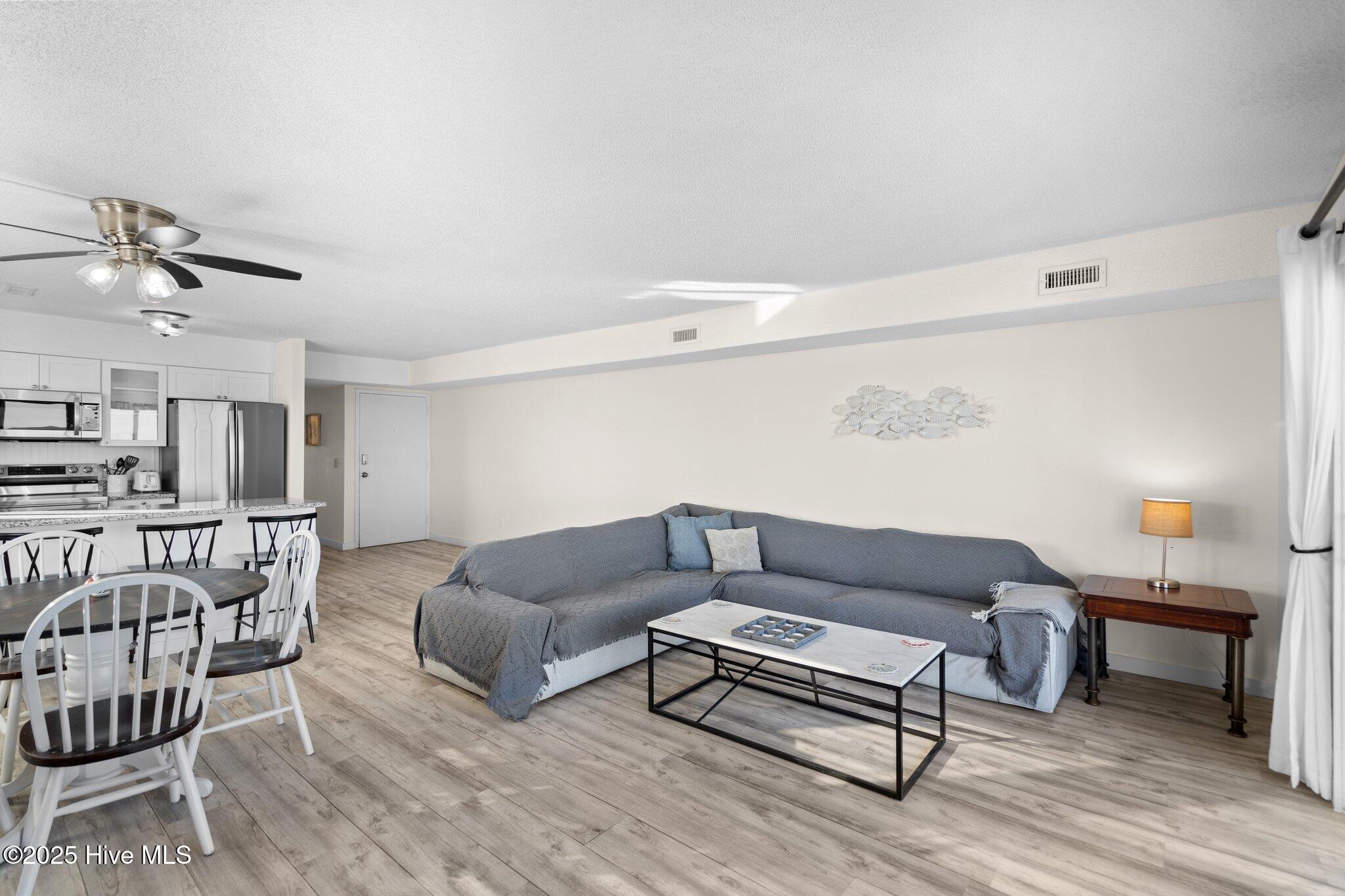 1600 Carolina Beach Avenue N Unit: C-4