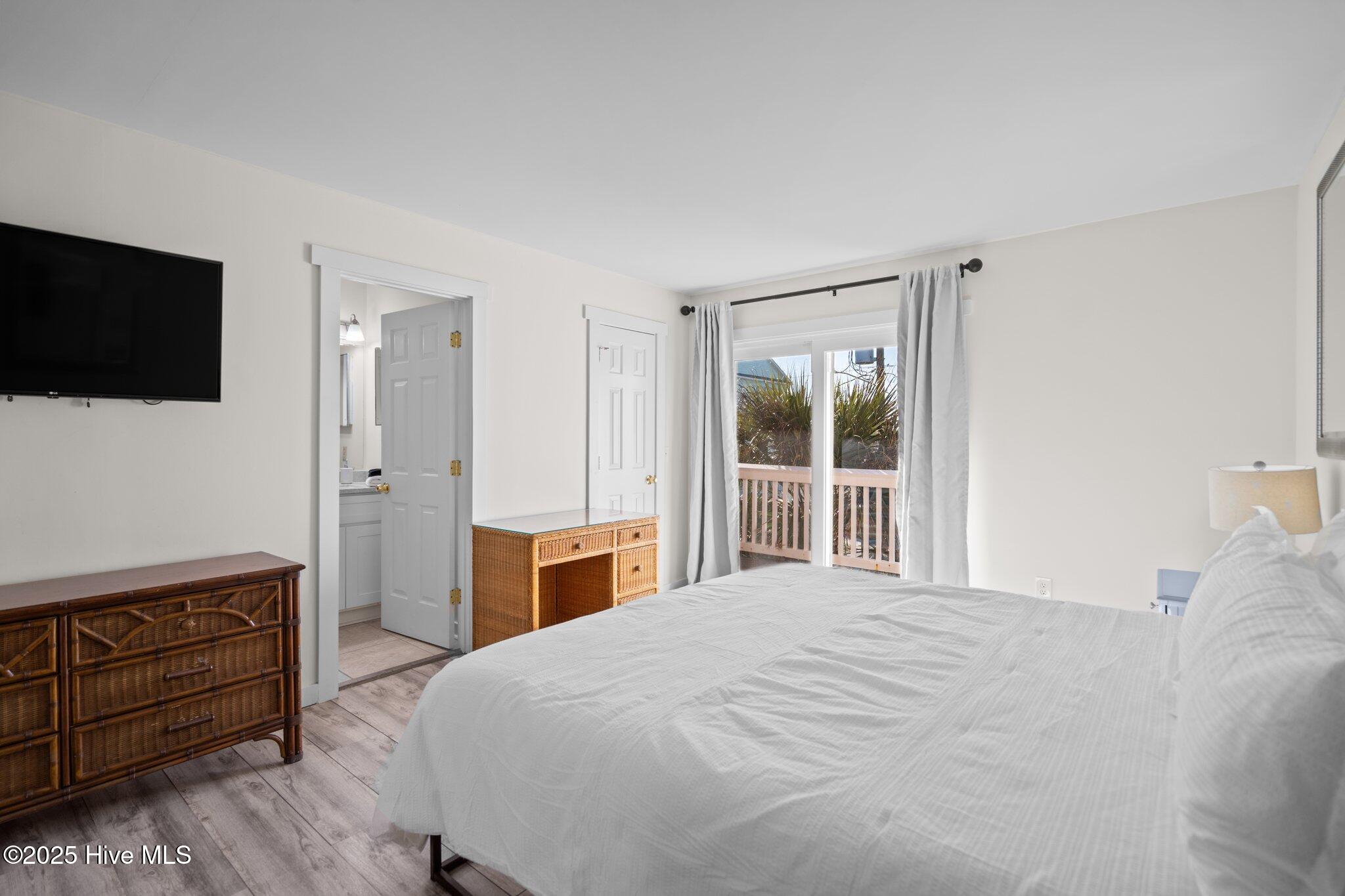 1600 Carolina Beach Avenue N Unit: C-4