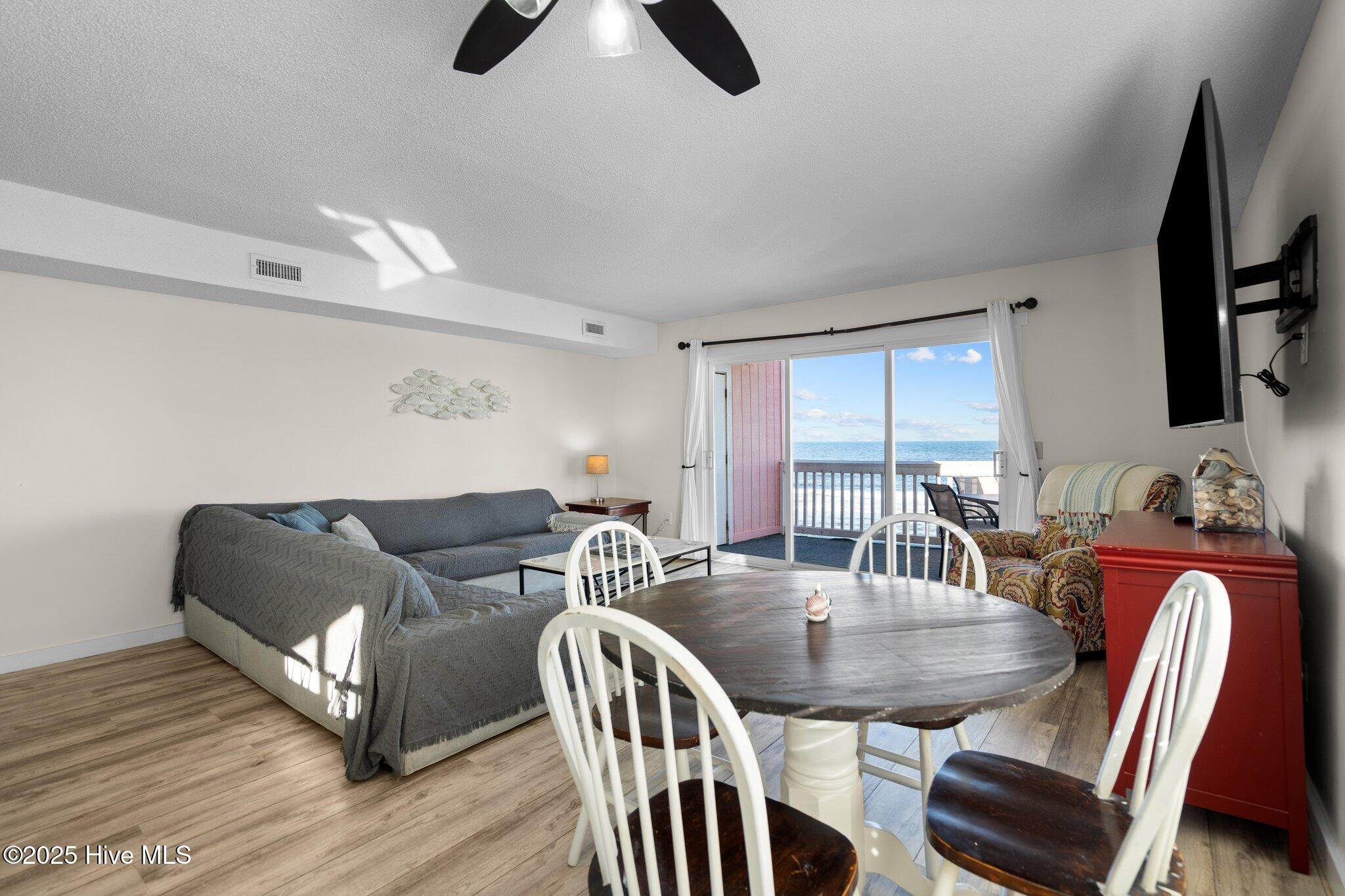 1600 Carolina Beach Avenue N Unit: C-4
