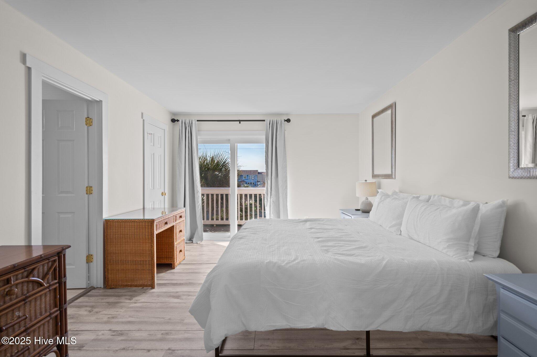 1600 Carolina Beach Avenue N Unit: C-4