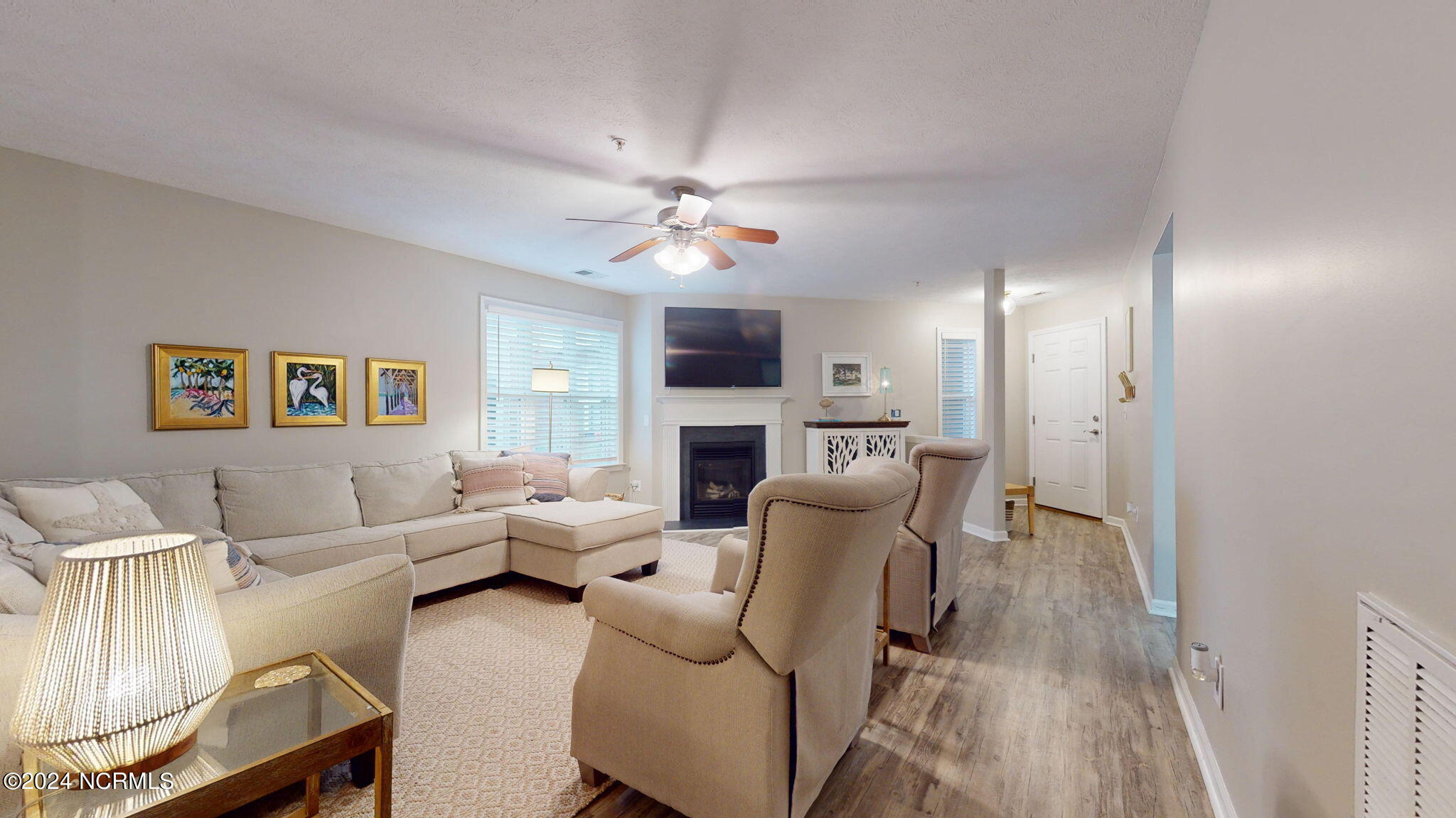 625 Spencer Farlow Drive, Unit 11