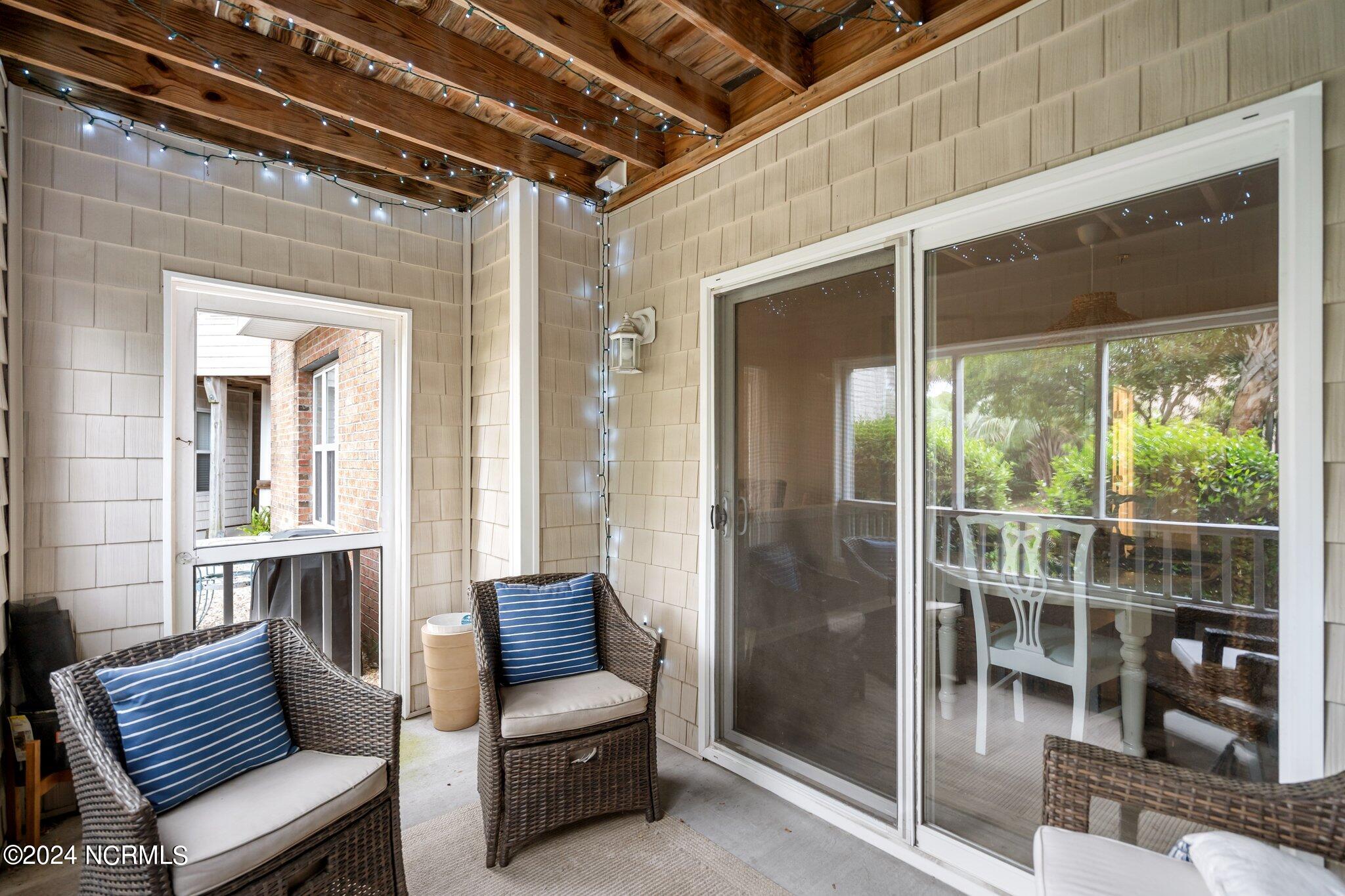 625 Spencer Farlow Drive, Unit 11