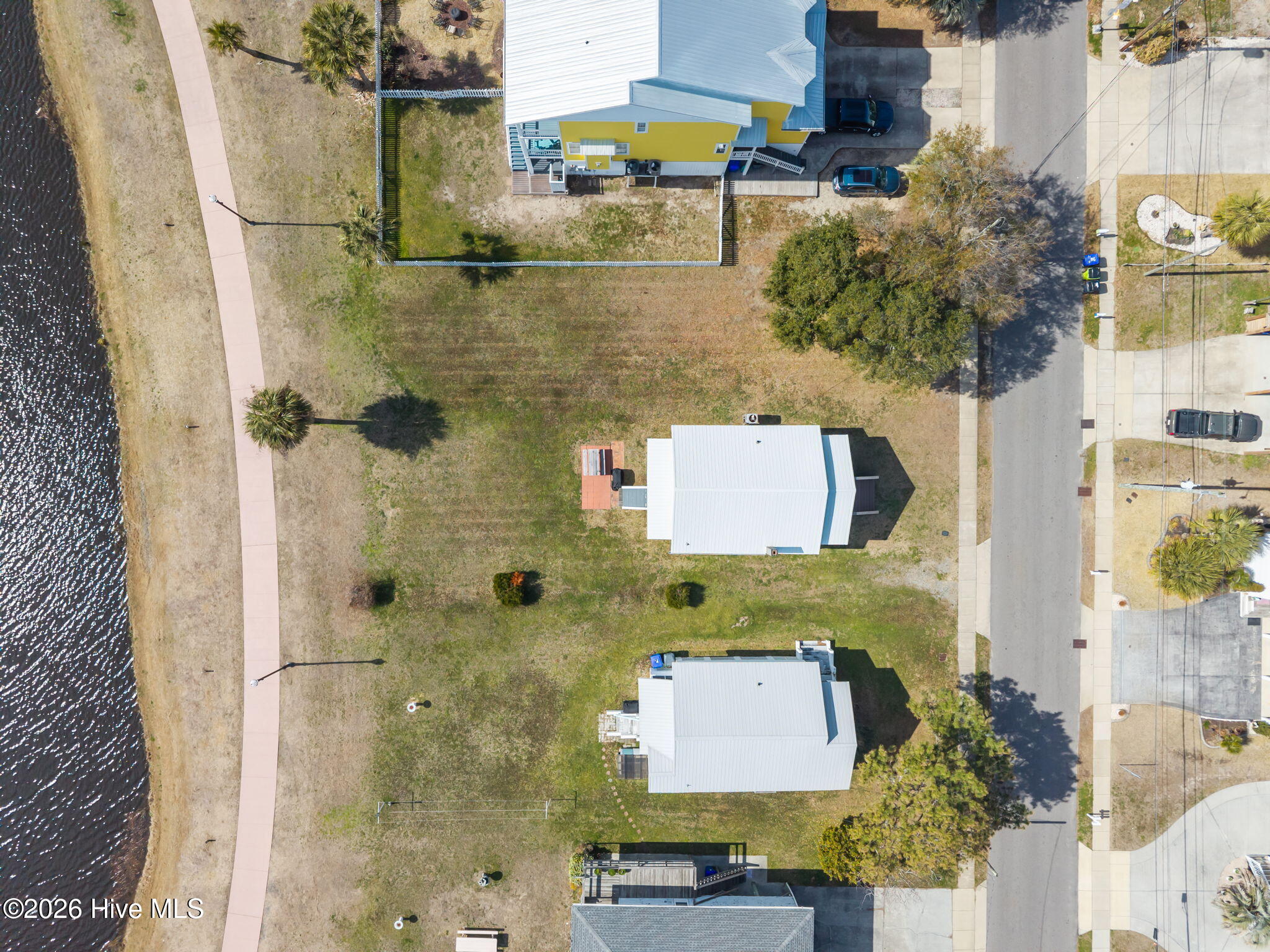 305 Atlanta Avenue