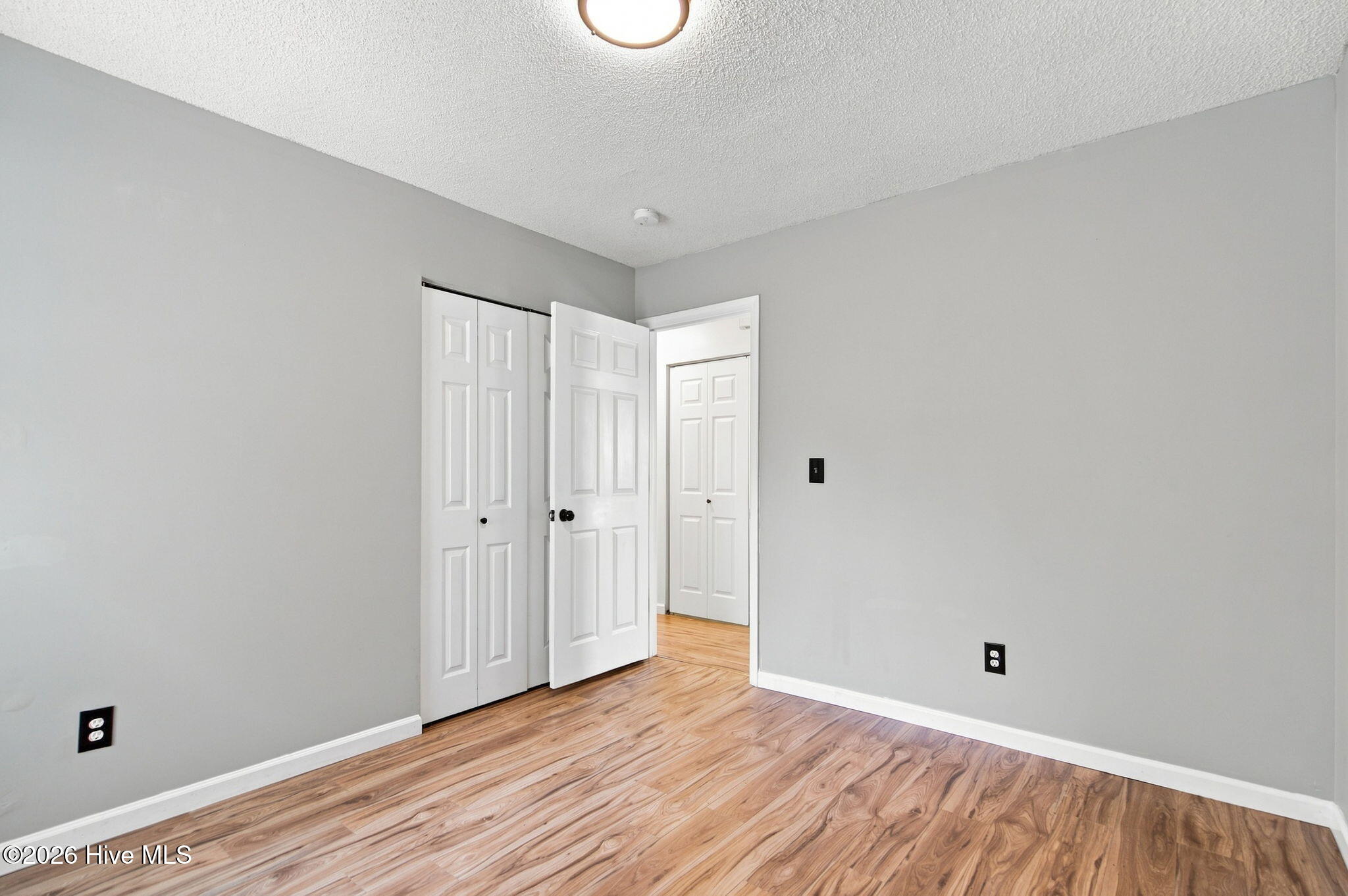 8667 Orchard Loop Road NE