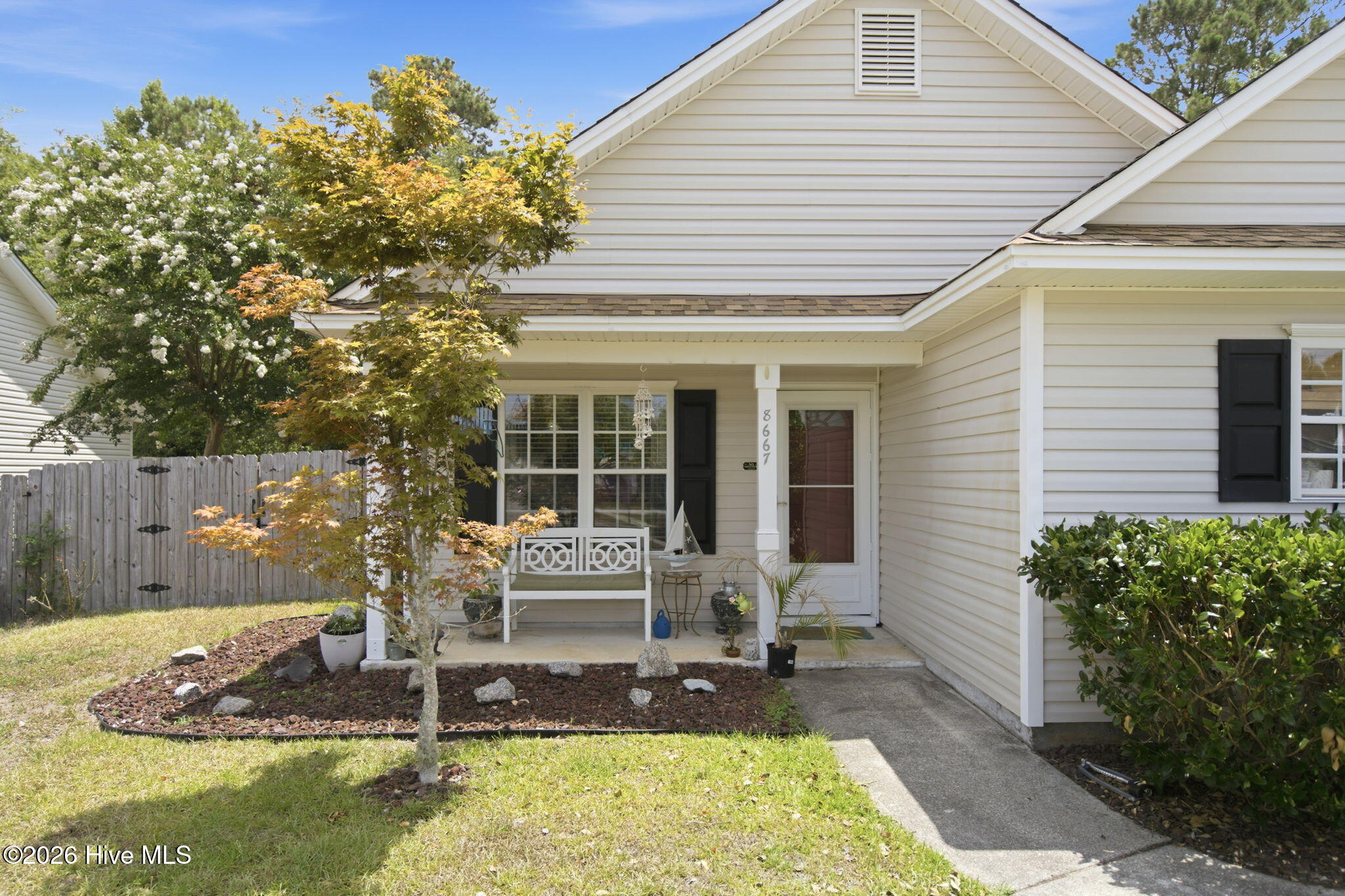 8667 Orchard Loop Road NE