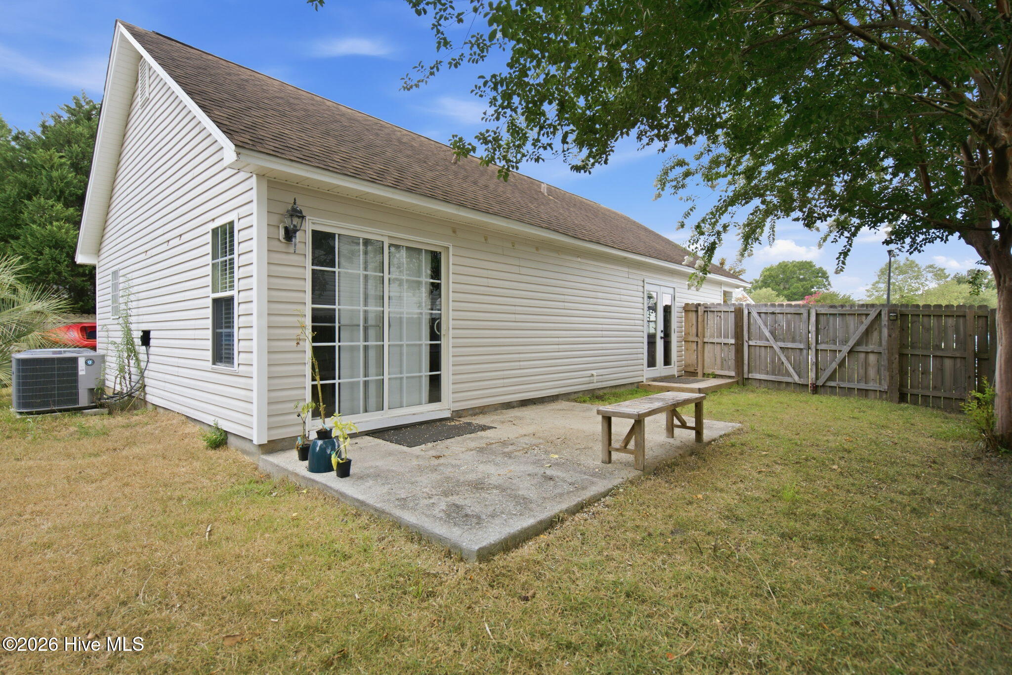8667 Orchard Loop Road NE