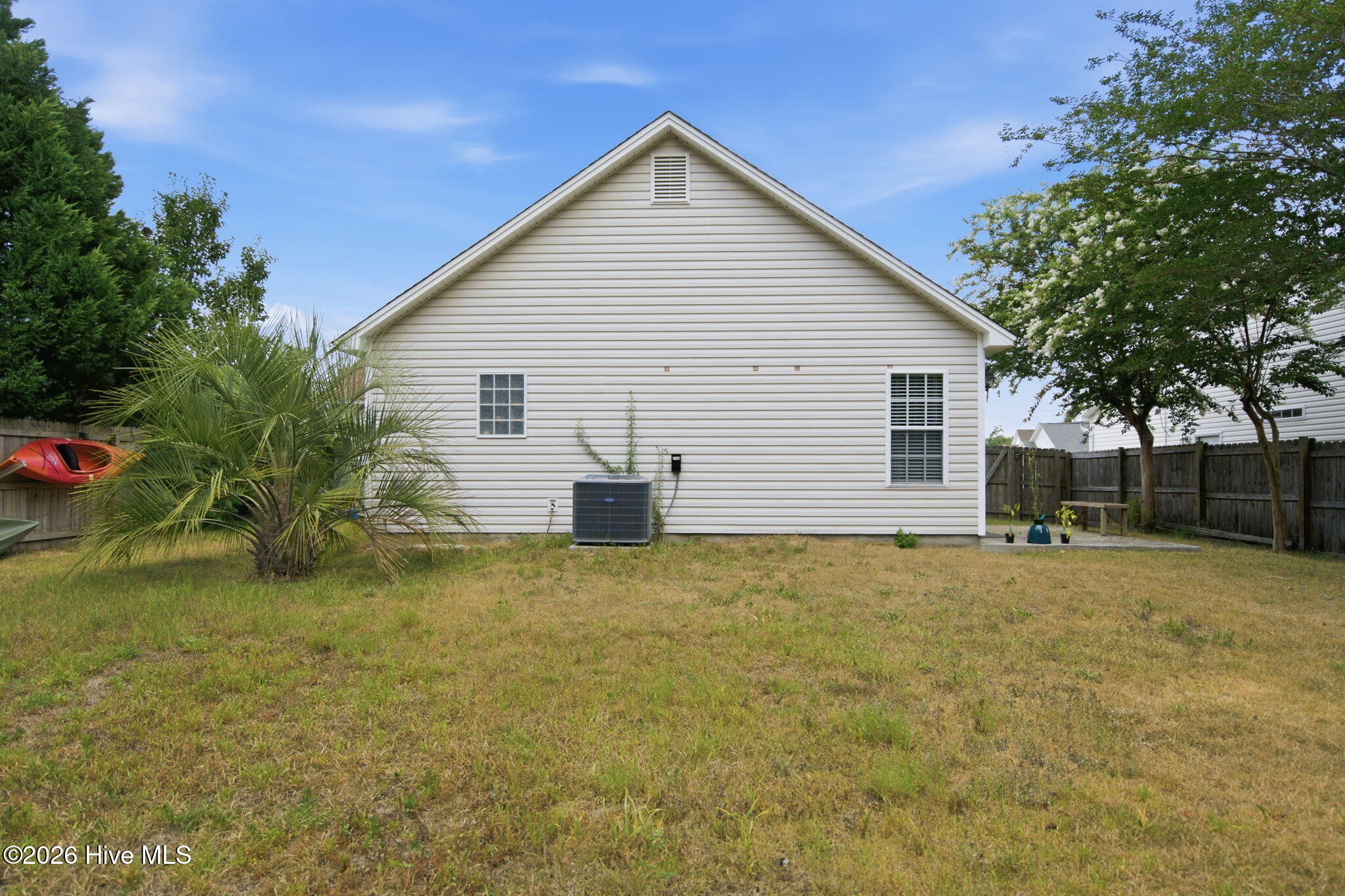 8667 Orchard Loop Road NE