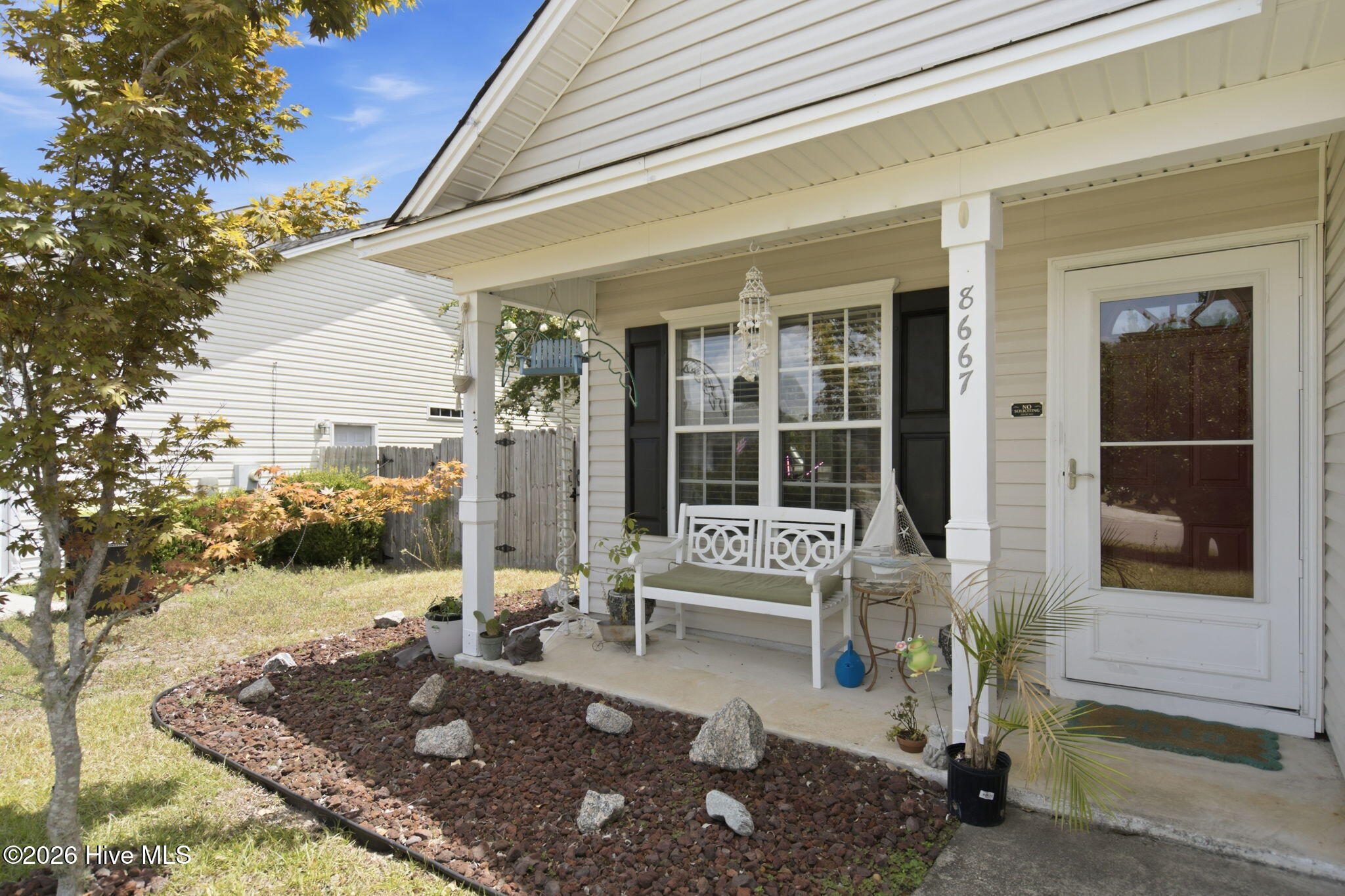 8667 Orchard Loop Road NE