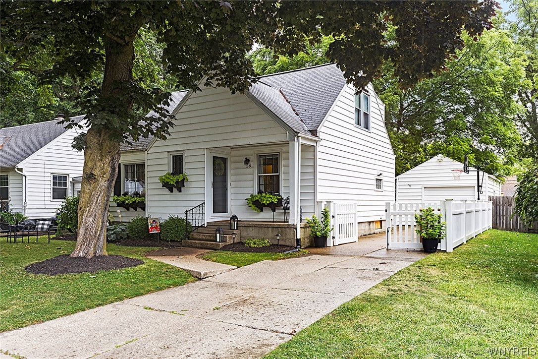 59 Woodridge Avenue