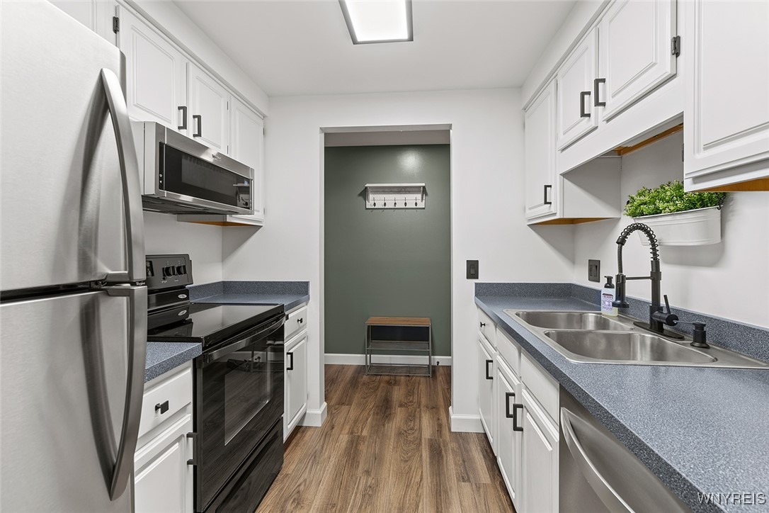 65 Guilford Lane 5
