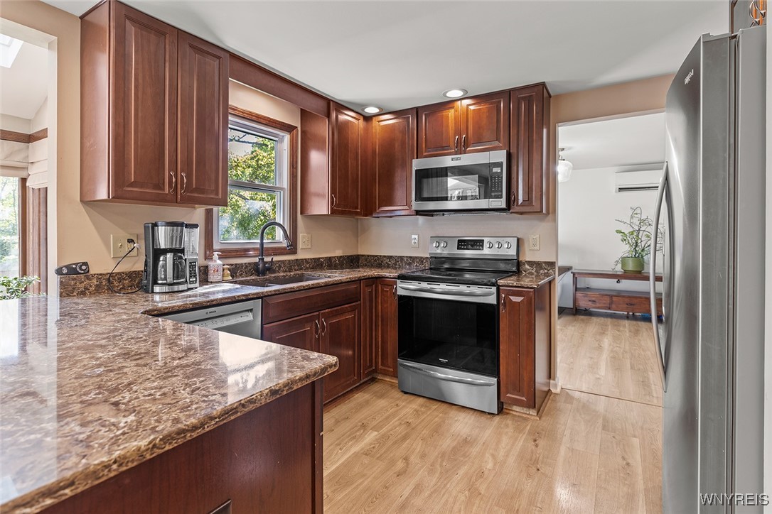 52 Schimwood Court