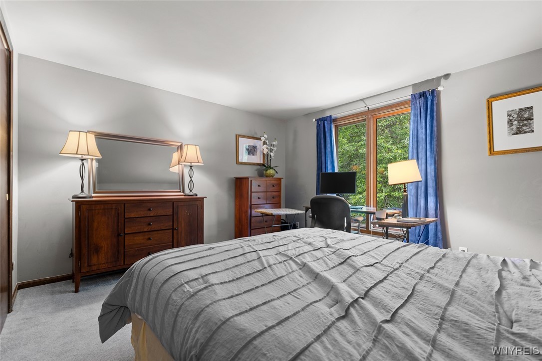 279 Wellingwood Drive