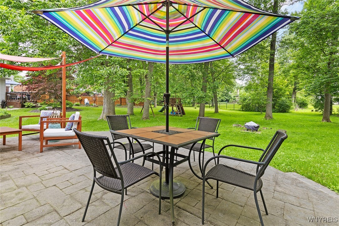 279 Wellingwood Drive