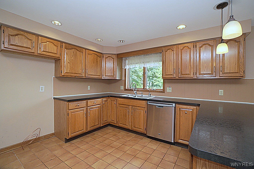 7199 Woodhaven Drive