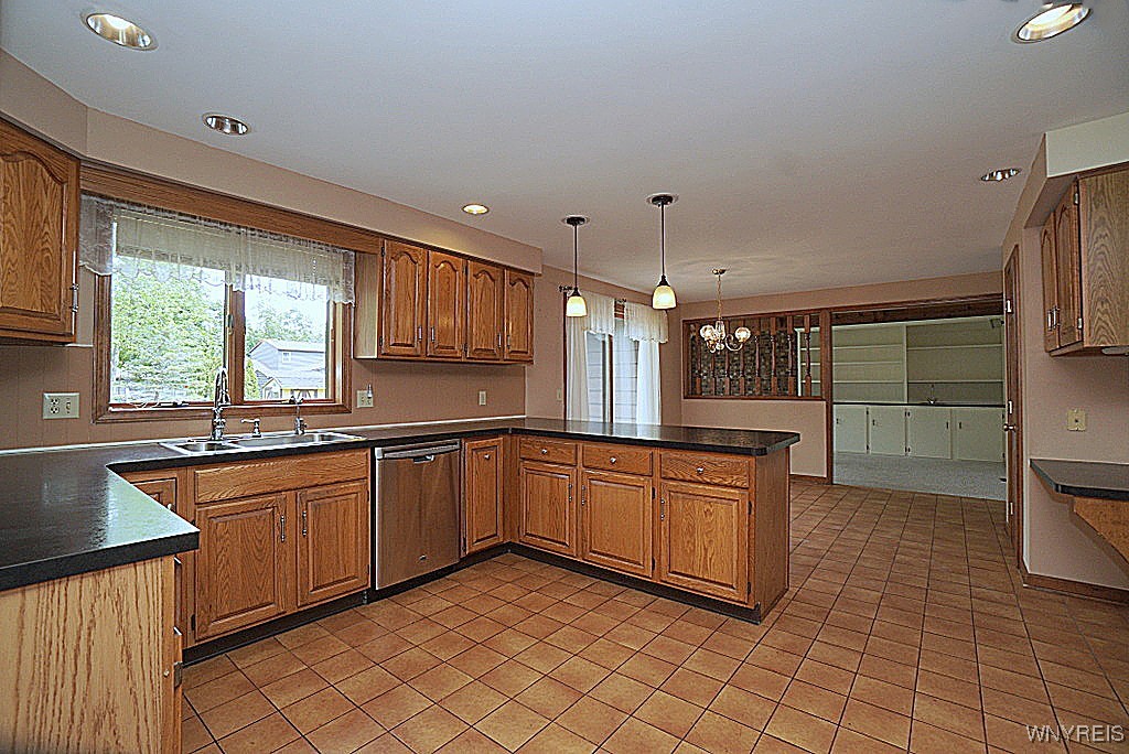 7199 Woodhaven Drive