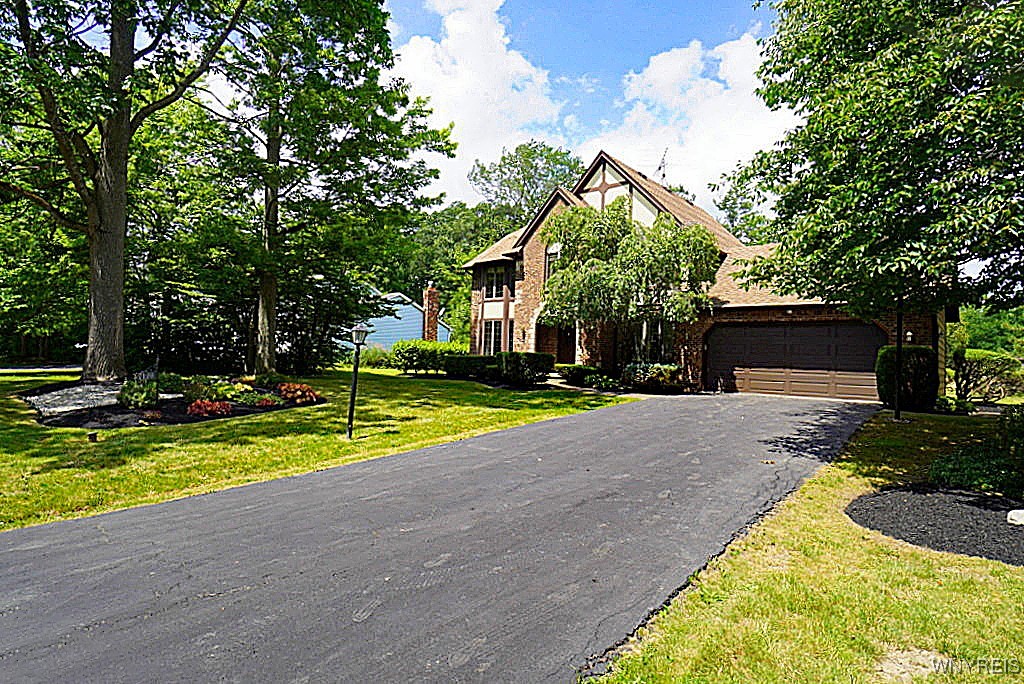 7199 Woodhaven Drive