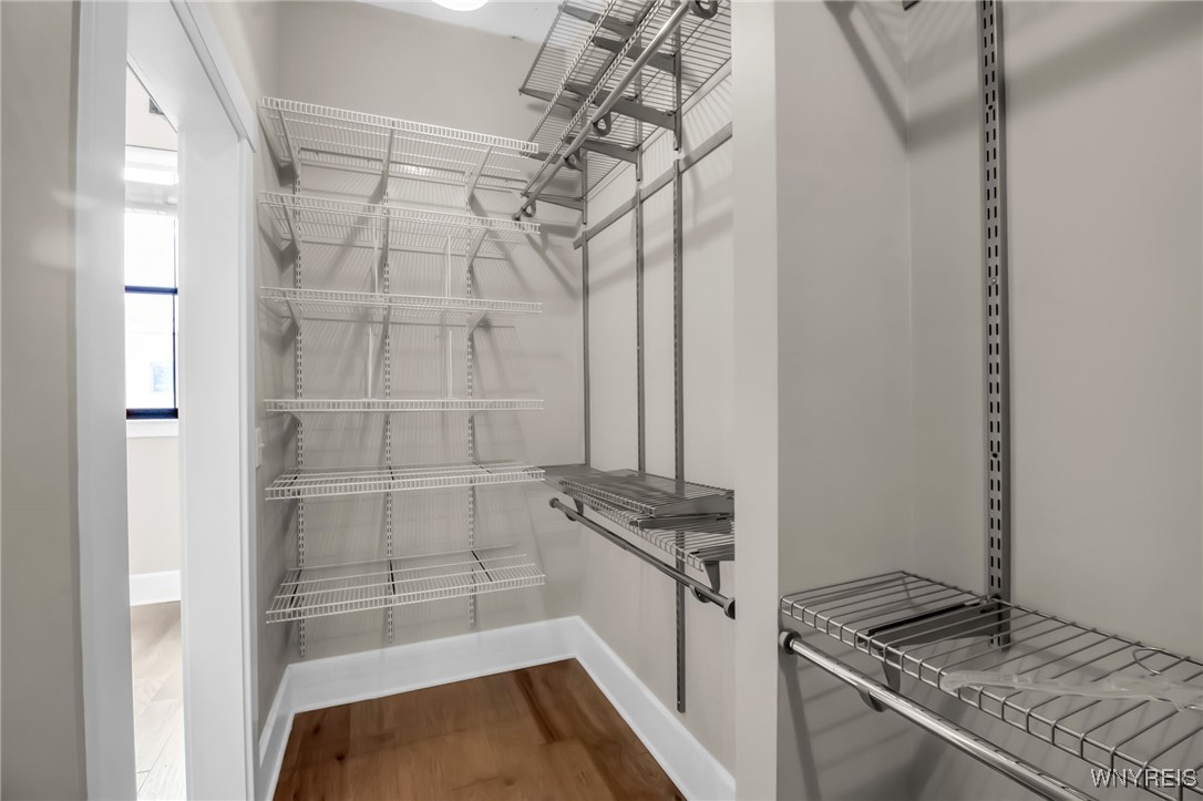 210 Ellicott Street 506