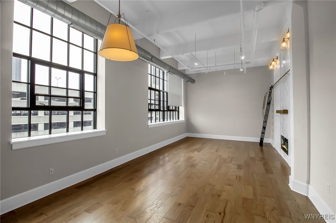 210 Ellicott Street 506