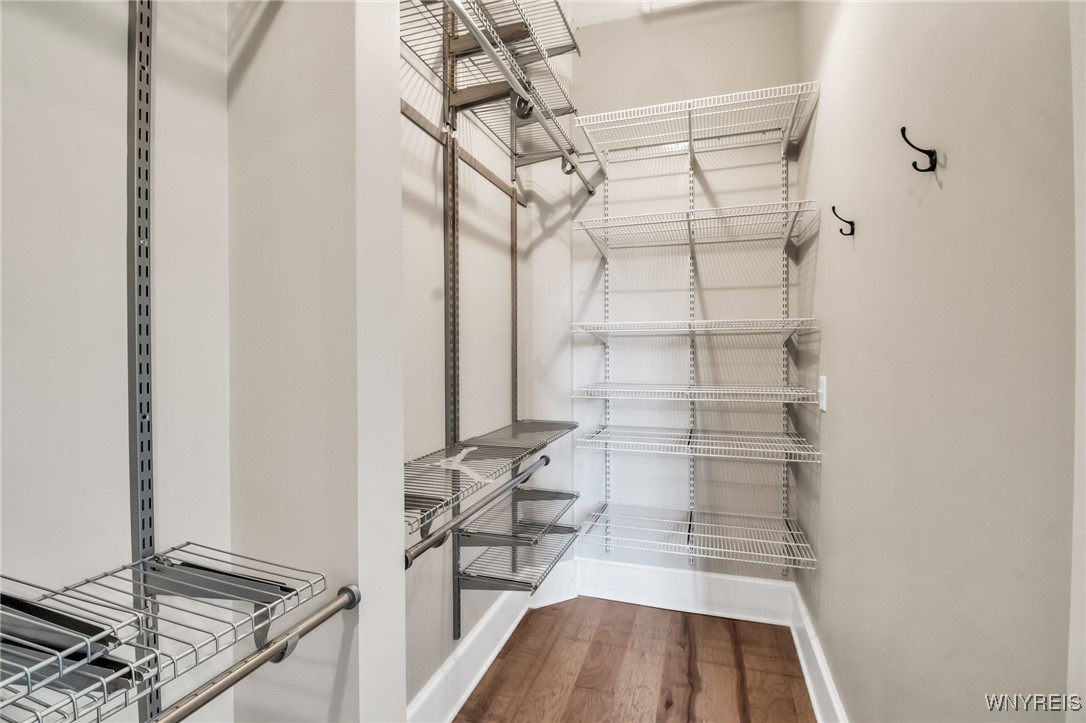 210 Ellicott Street 506