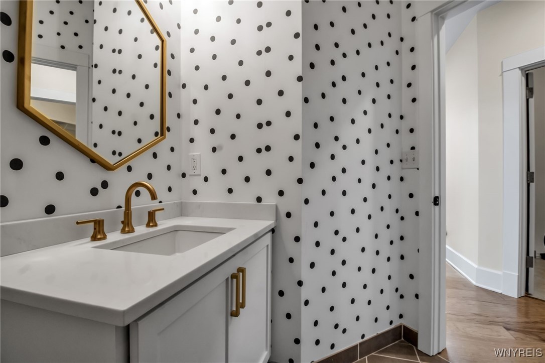 210 Ellicott Street 506