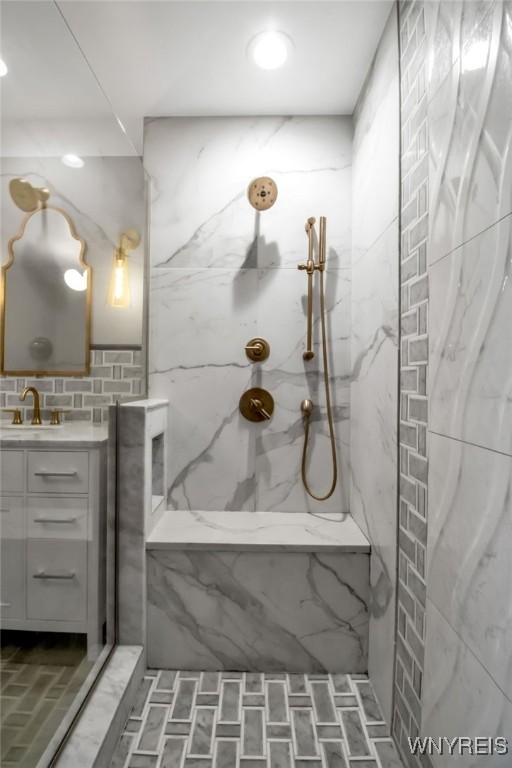 210 Ellicott Street 506