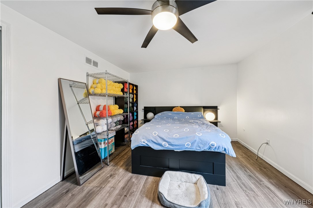 120 Charter Oaks Drive 4