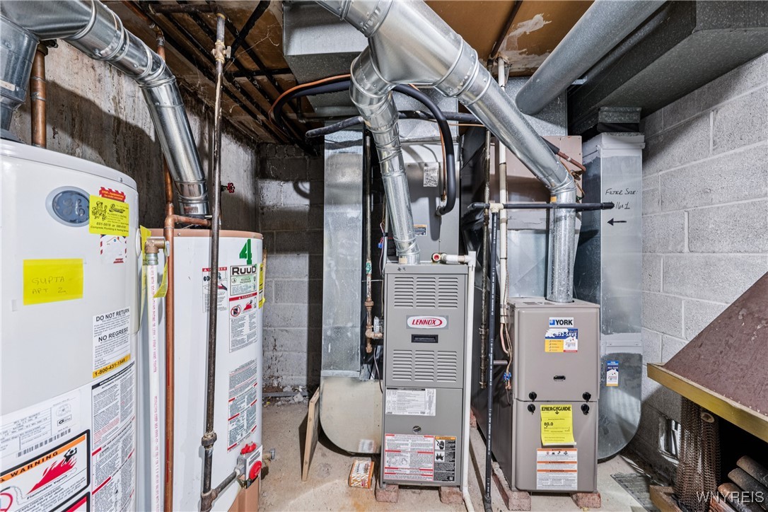 120 Charter Oaks Drive 4