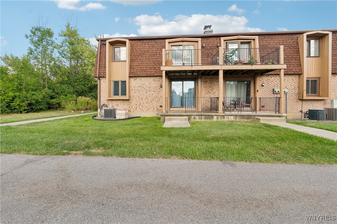 120 Charter Oaks Drive 4