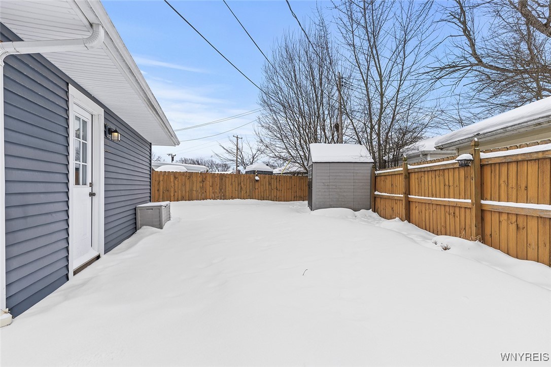 1600 Red Jacket Road