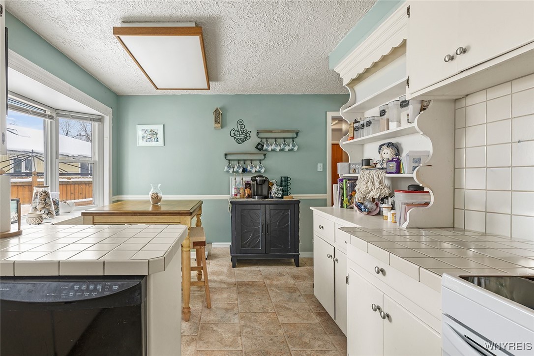 1600 Red Jacket Road