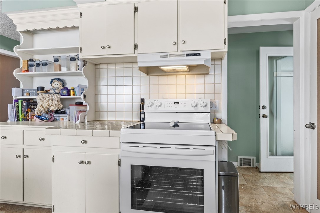 1600 Red Jacket Road