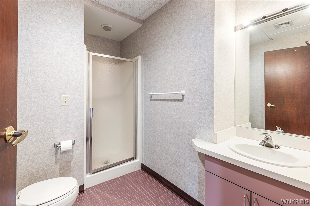 610 Main St - 2nd floor