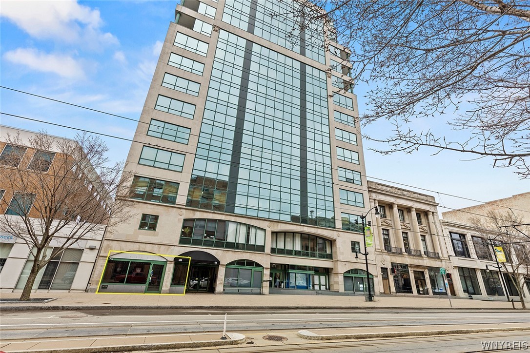 610 Main Street - Street Level