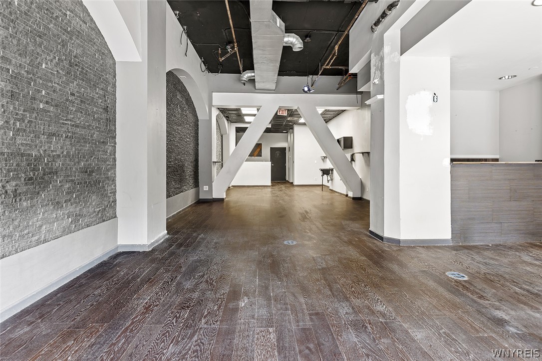 610 Main Street - Street Level