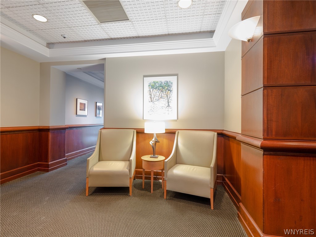 610 Main Street 905
