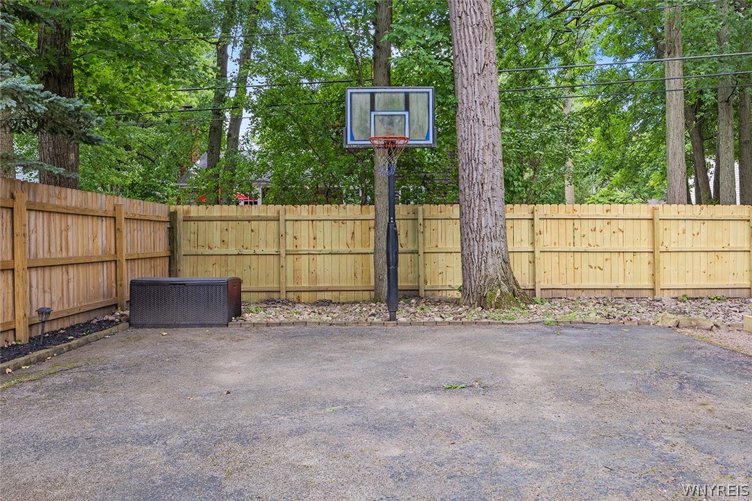 86 Shadow Wood Drive