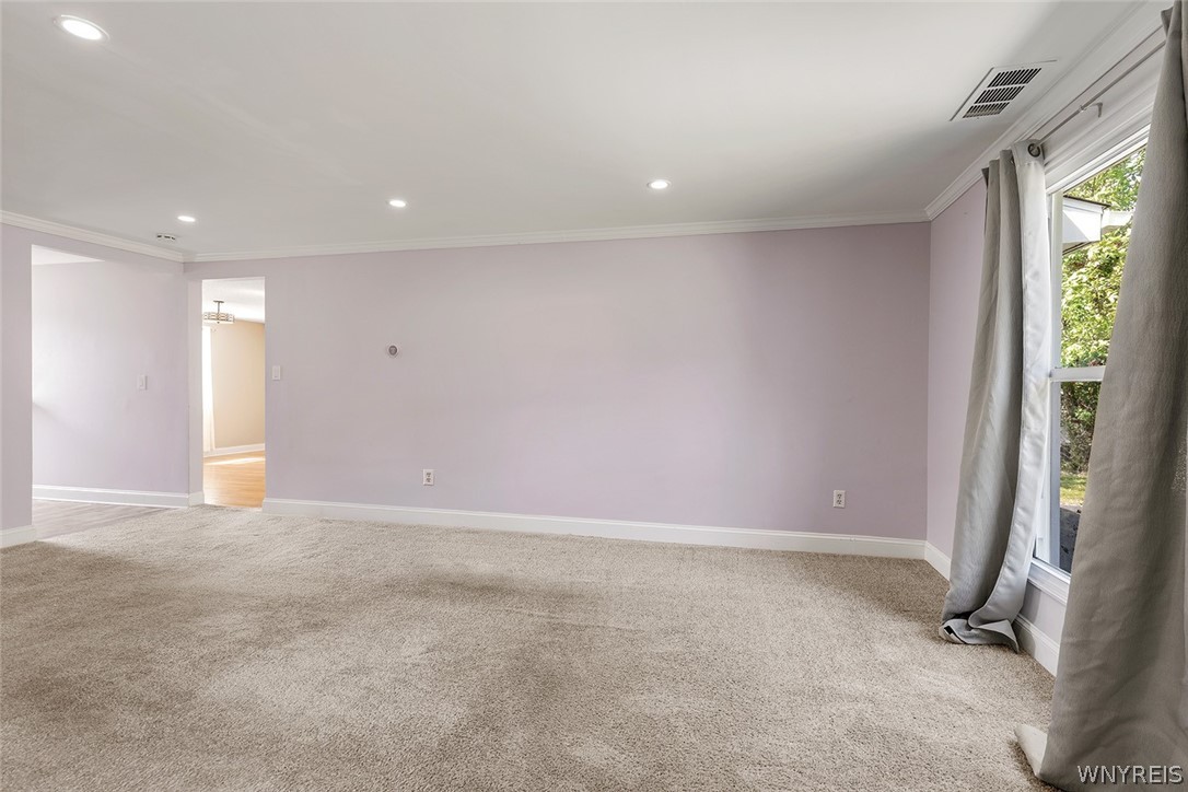 242 Sundridge Drive