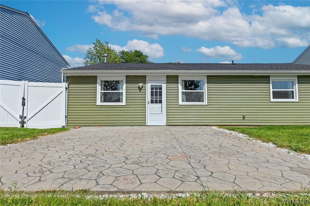 242 Sundridge Drive