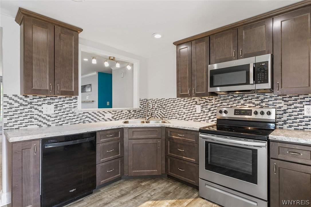 242 Sundridge Drive