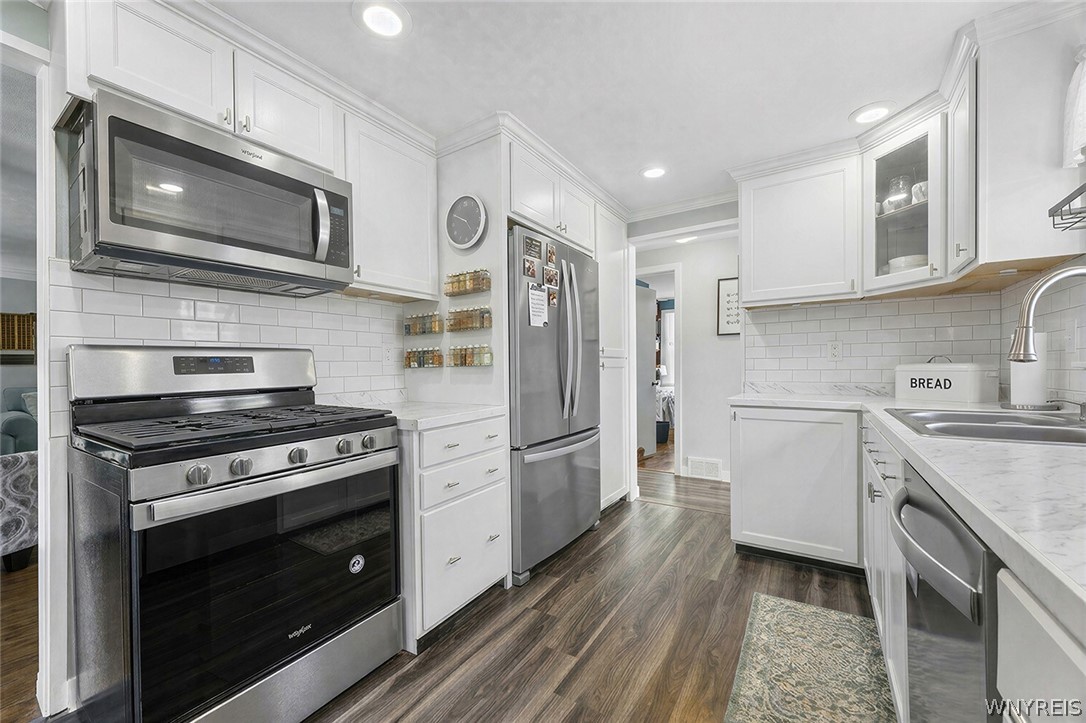 81 Cornell Avenue