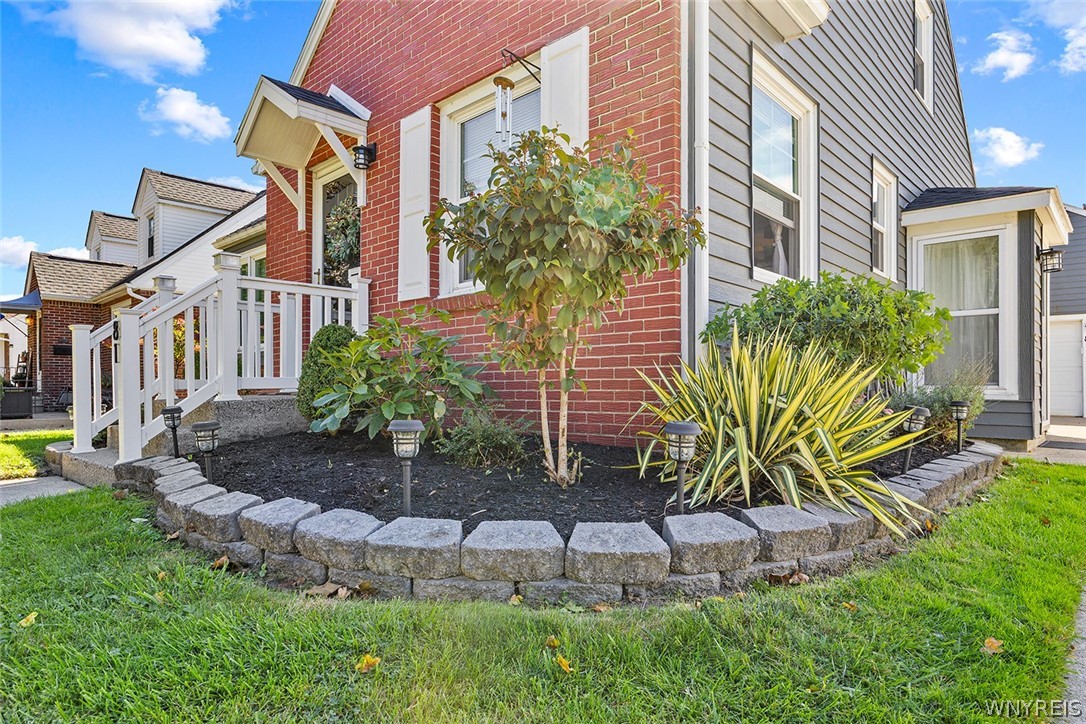 81 Cornell Avenue