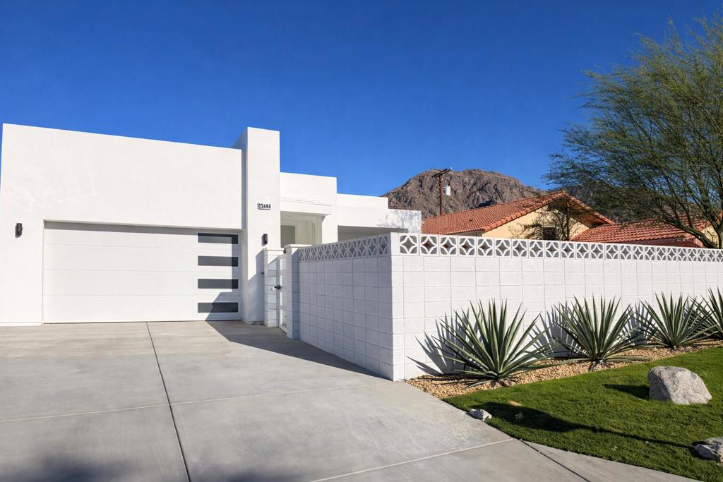 53840 Avenida Carranza