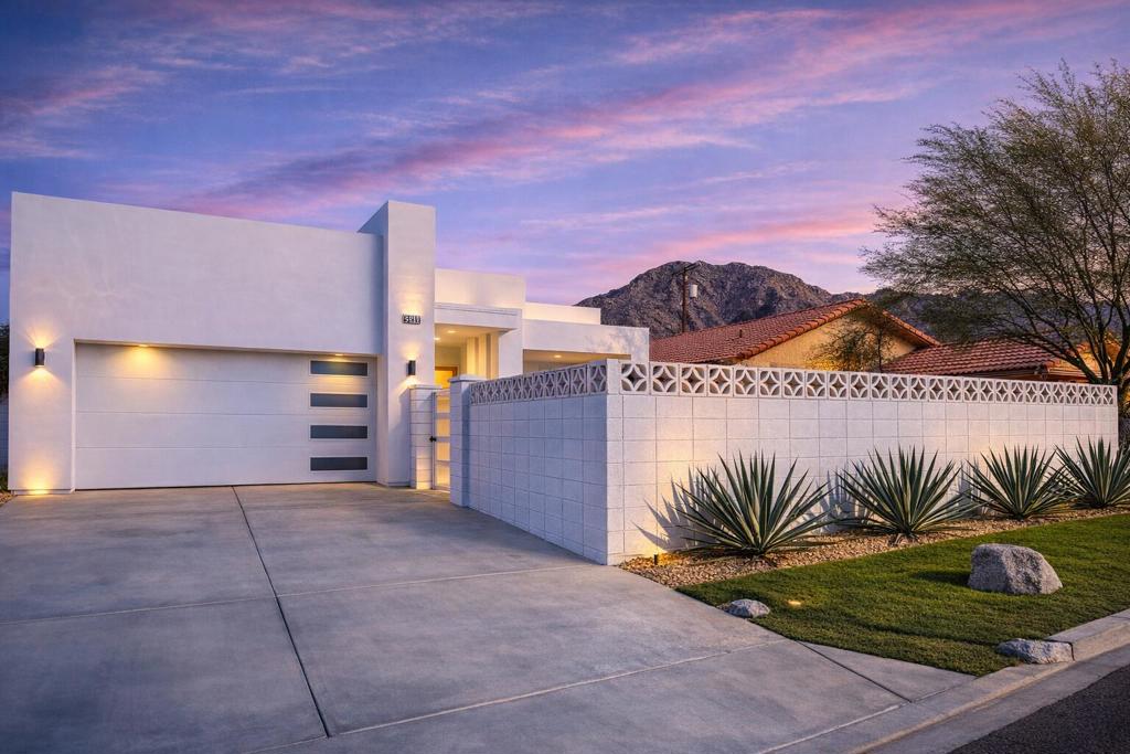 53840 Avenida Carranza